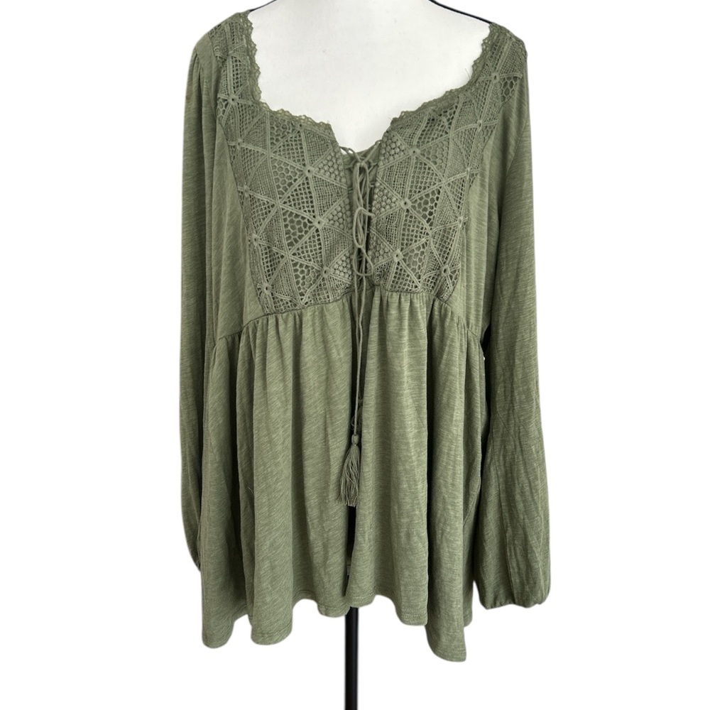 TORRID lace up, empire waste top - Picture 3 of 10